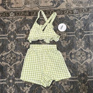 Princess Polly Set size 2 Green NWT